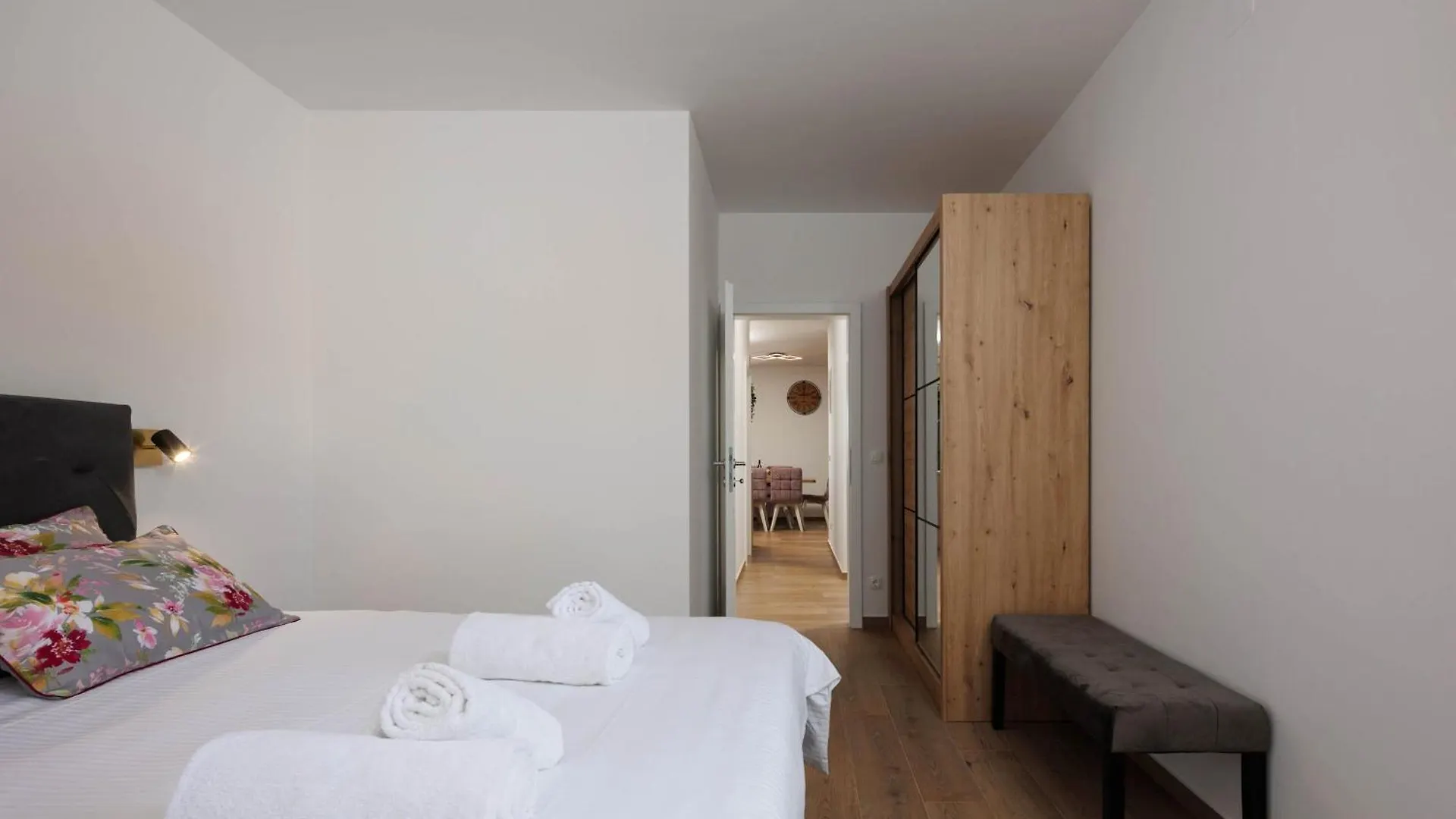 Seafront Apartment Nana 1 And 2 - Happy Rentals Punat 0*,  Croatia