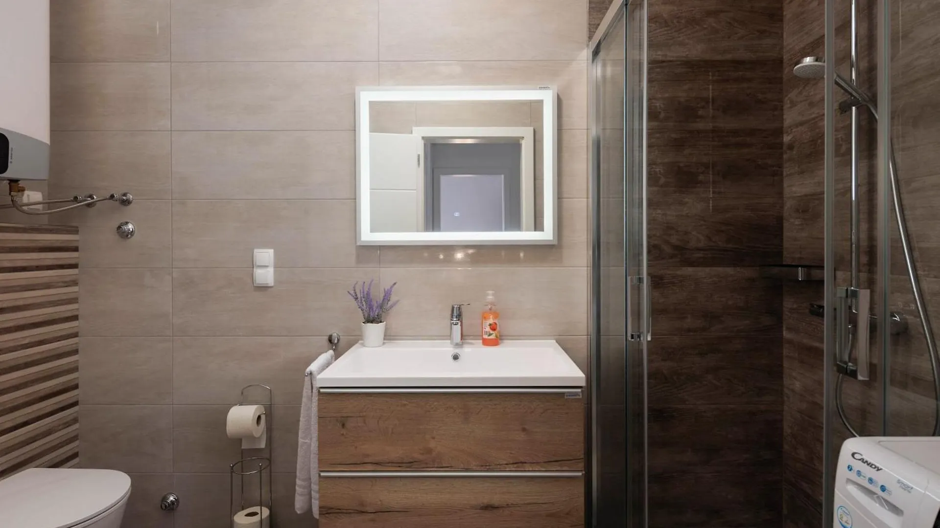Seafront Apartment Nana 1 And 2 - Happy Rentals Punat