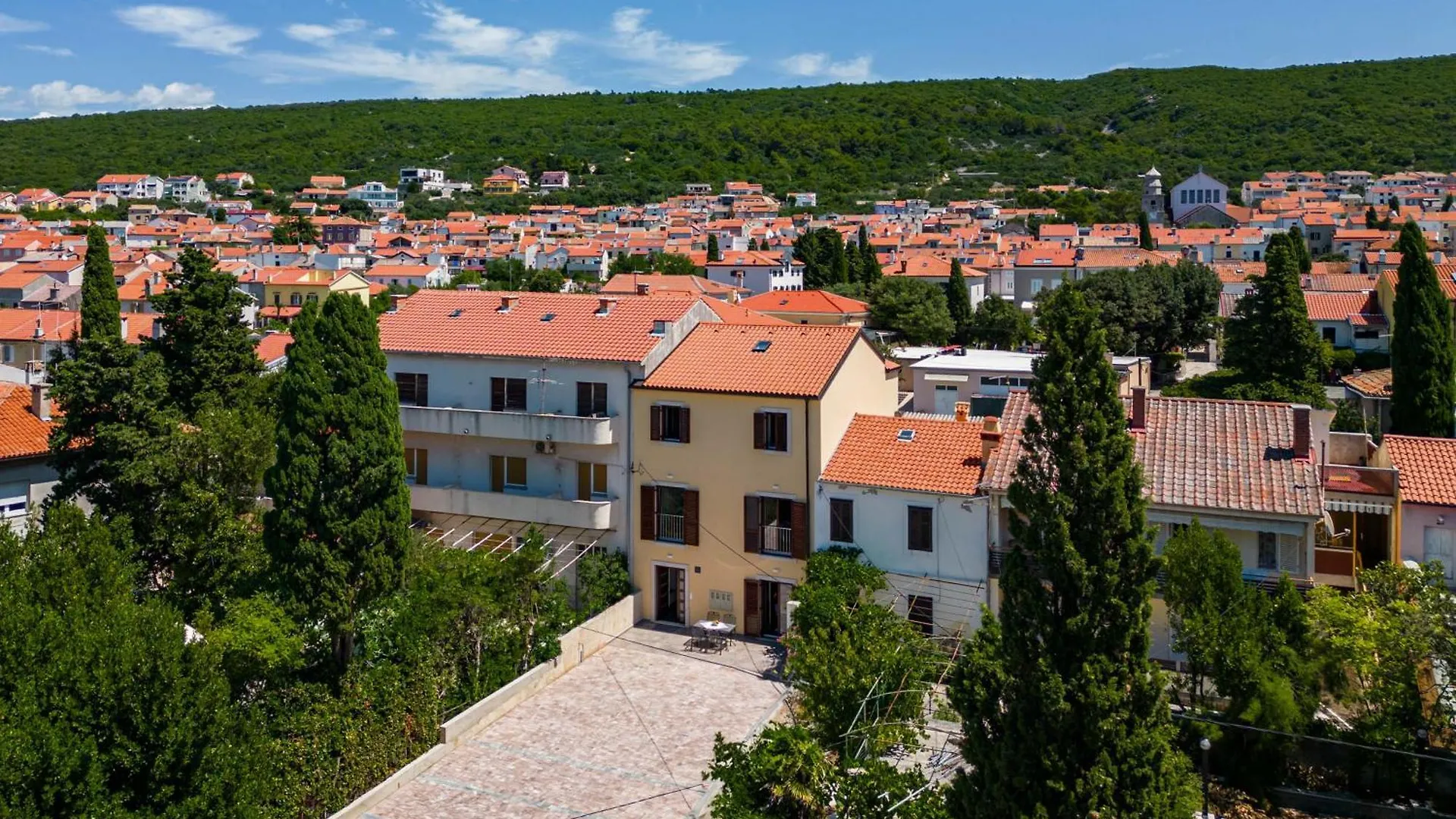 Seafront Apartment Nana 1 And 2 - Happy Rentals Punat
